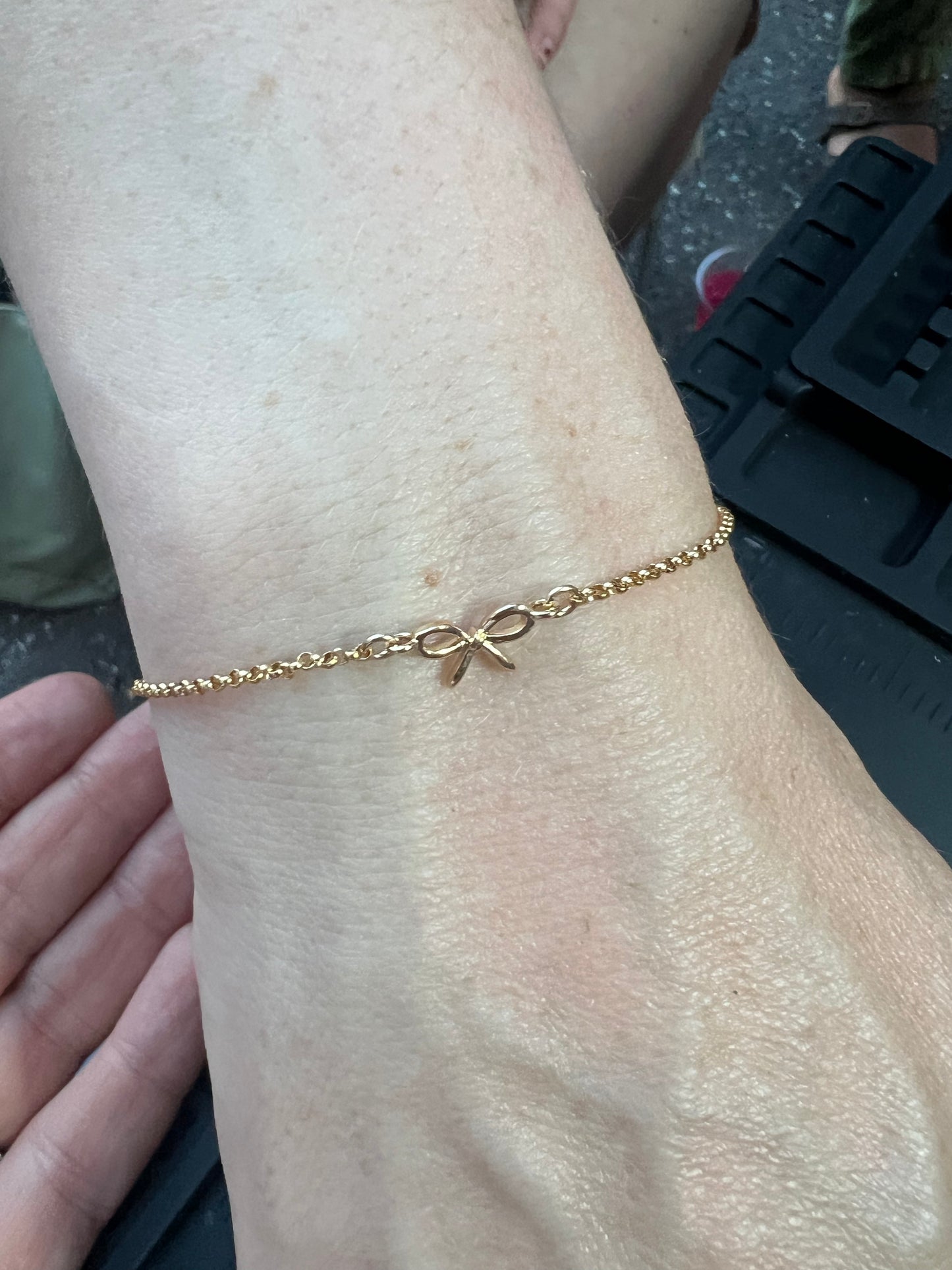 tier 1 bracelet- subtle glow