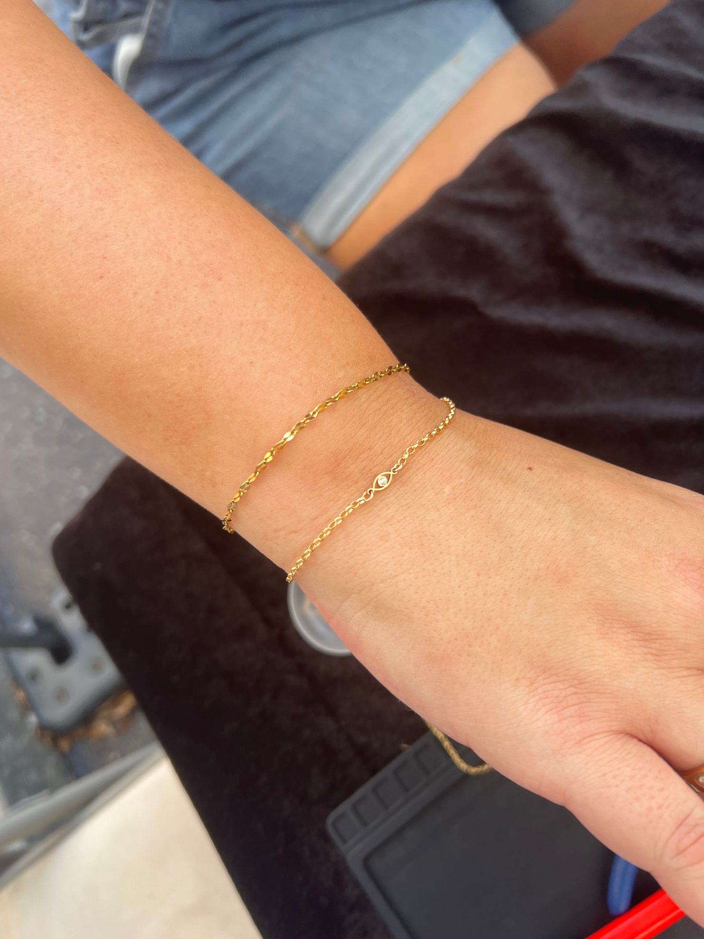 tier 1 bracelet- subtle glow