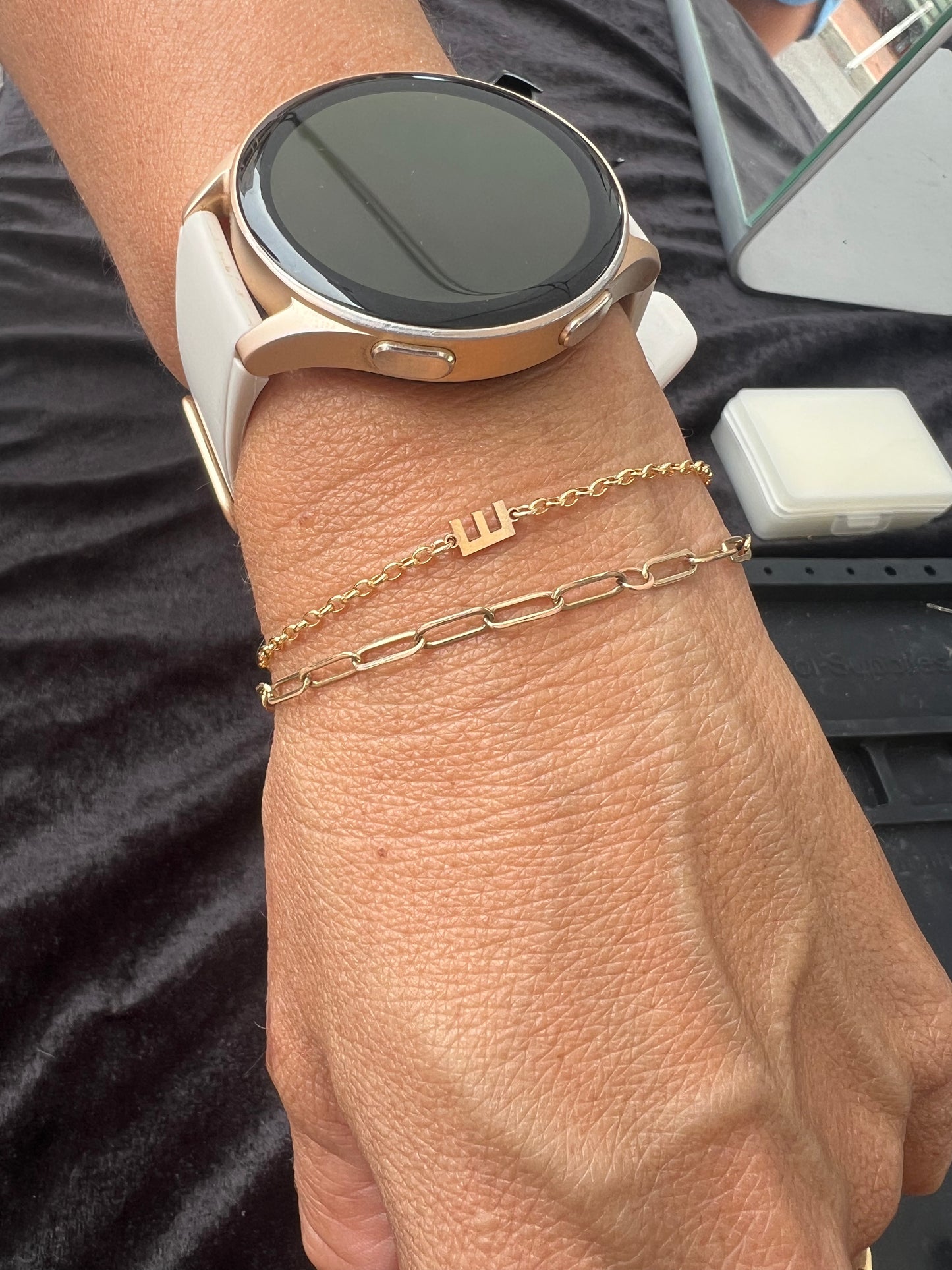 tier 1 bracelet- subtle glow