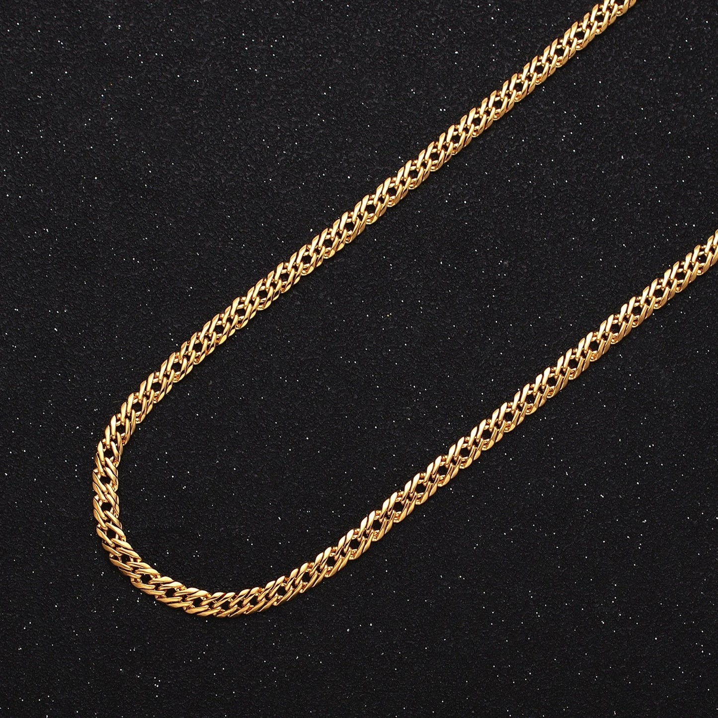 the double curb chain